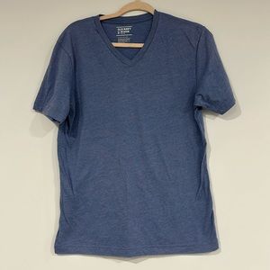 Old navy men’s size M V neck